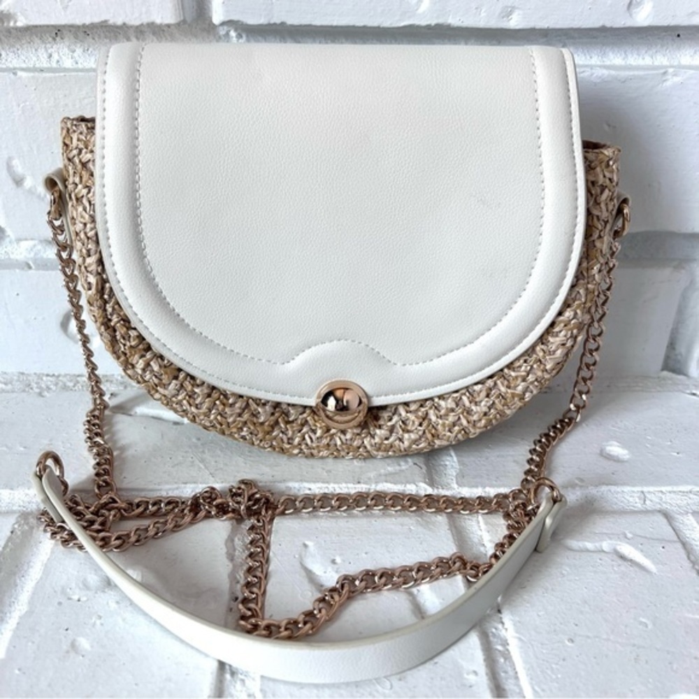 H&M White and Natural Straw Crossbody Bag with Gold Chain